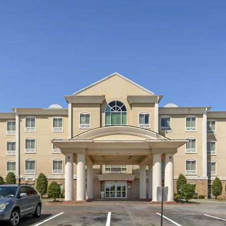 Lake Texoma Inn And Suites Denison Extérieur photo